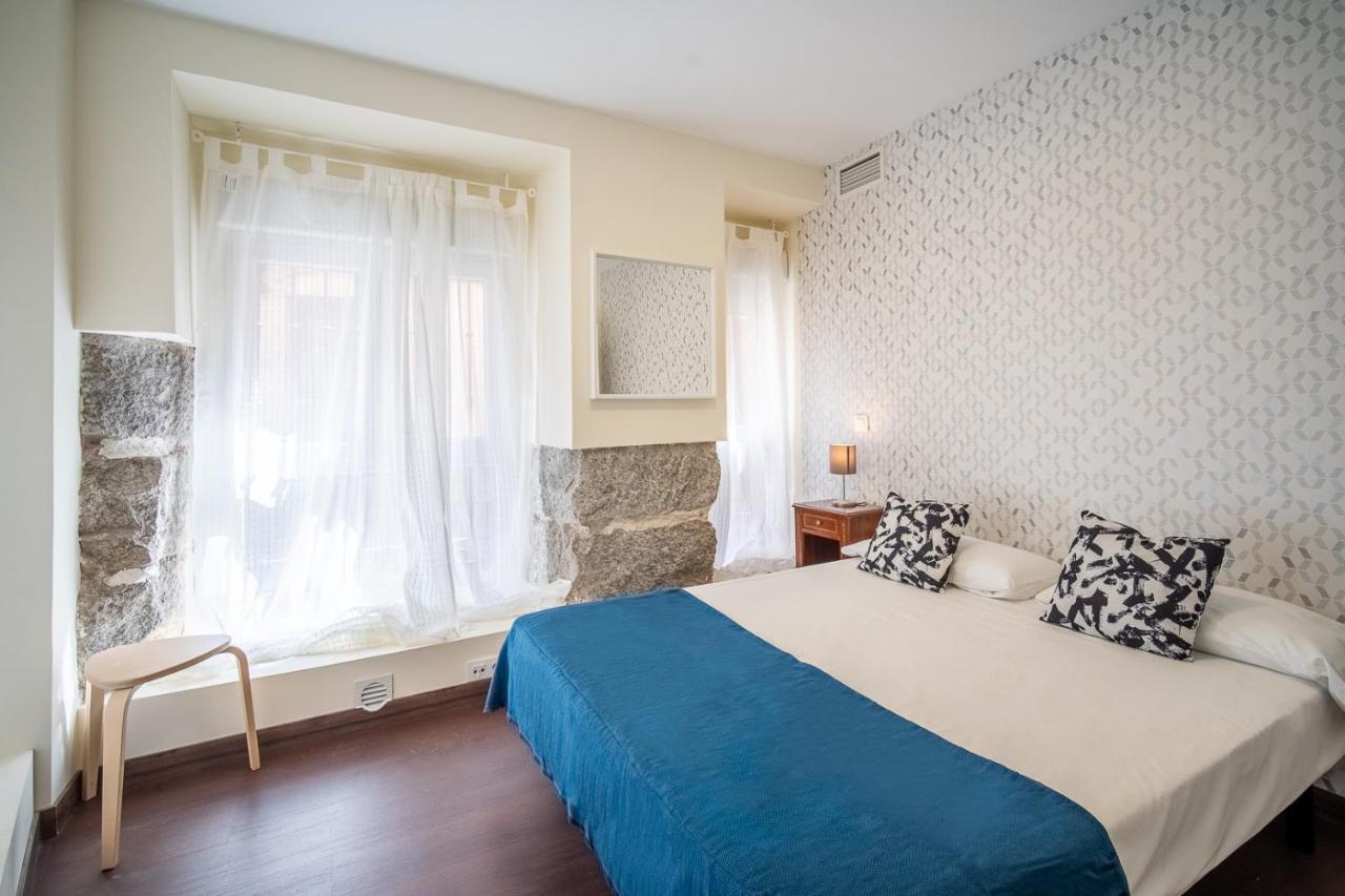 El Jardin Del Angel Tribulete Apartman Madrid Kültér fotó