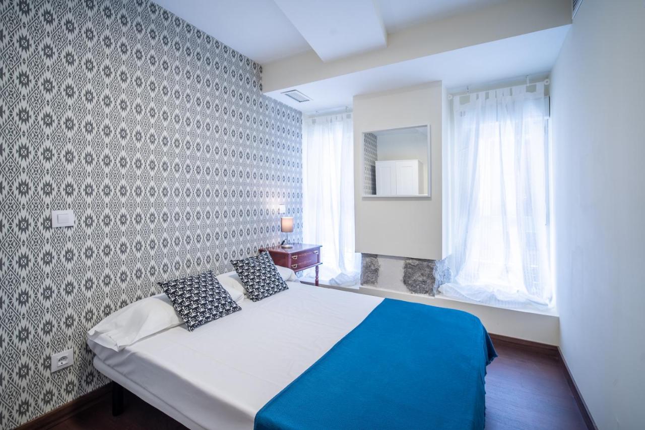 El Jardin Del Angel Tribulete Apartman Madrid Kültér fotó